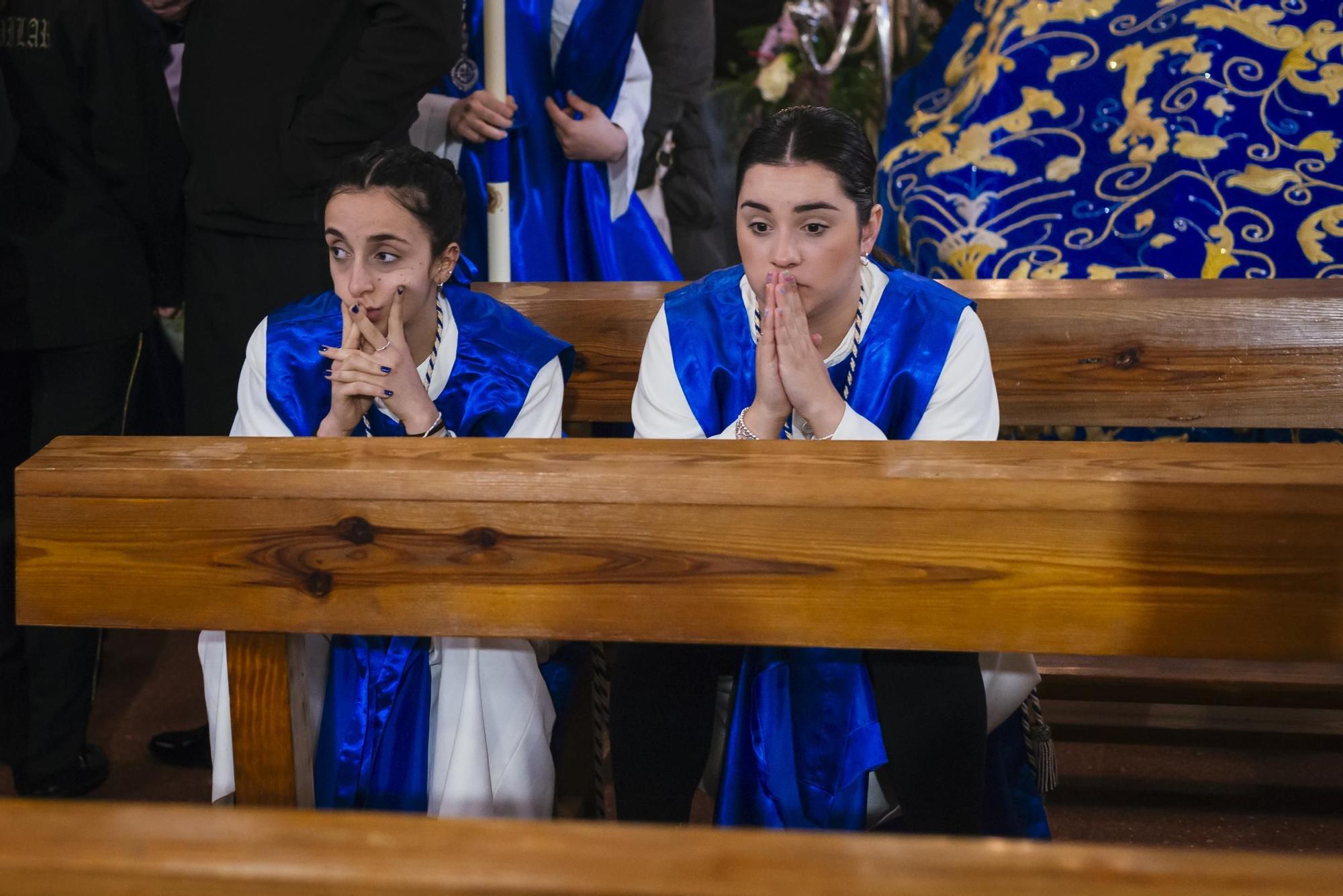 El temporal ahoga el Miércoles Santo en Mérida