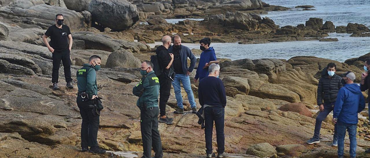 Un momento de la grabación en la playa de Area da Secada.   | // NOÉ PARGA