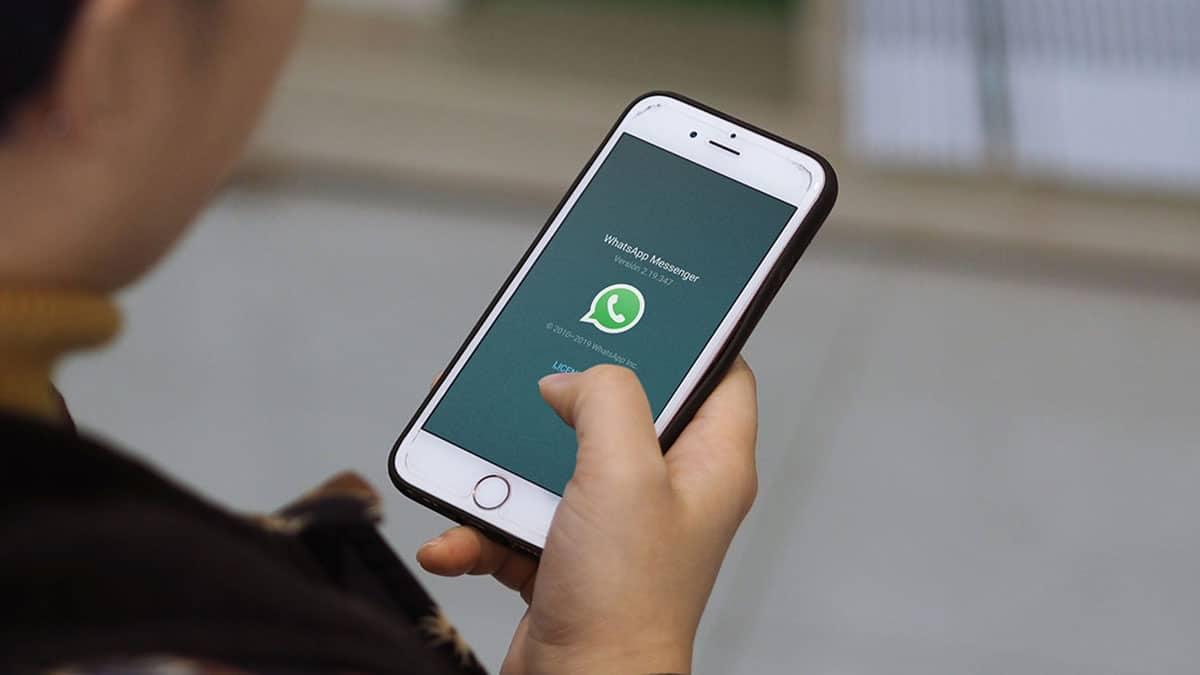 Qué ha pasado con los mensajes de WhatsApp durante la caída masiva del sistema.