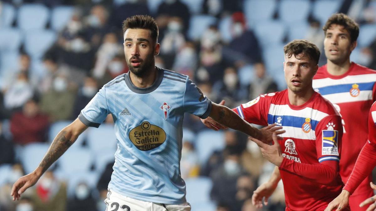 Brais Méndez durante el partido ante el Espanyol de la presente temporada en Balaídos. |  // R. GROBAS