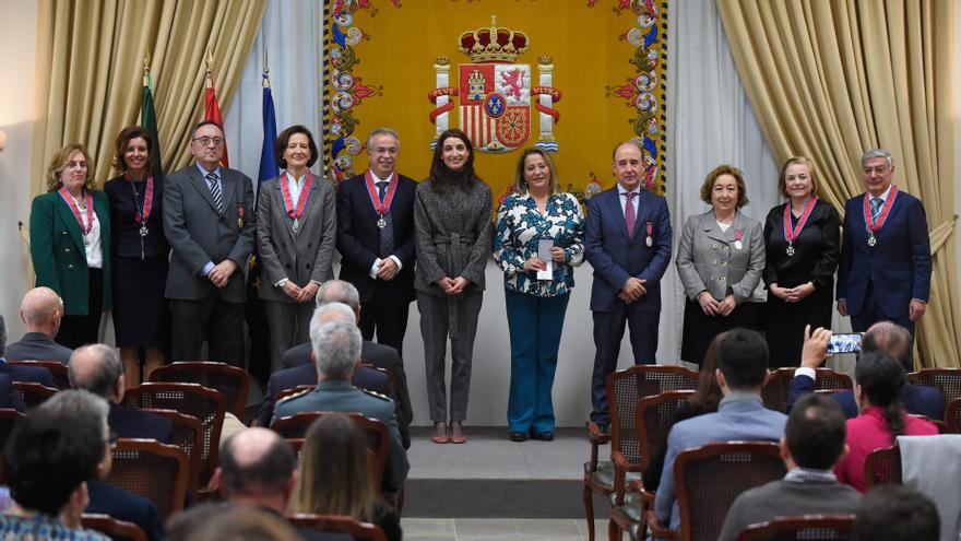 Pilar Llop entrega las condecoraciones de la Orden de San Raimundo de Peñafort en Málaga