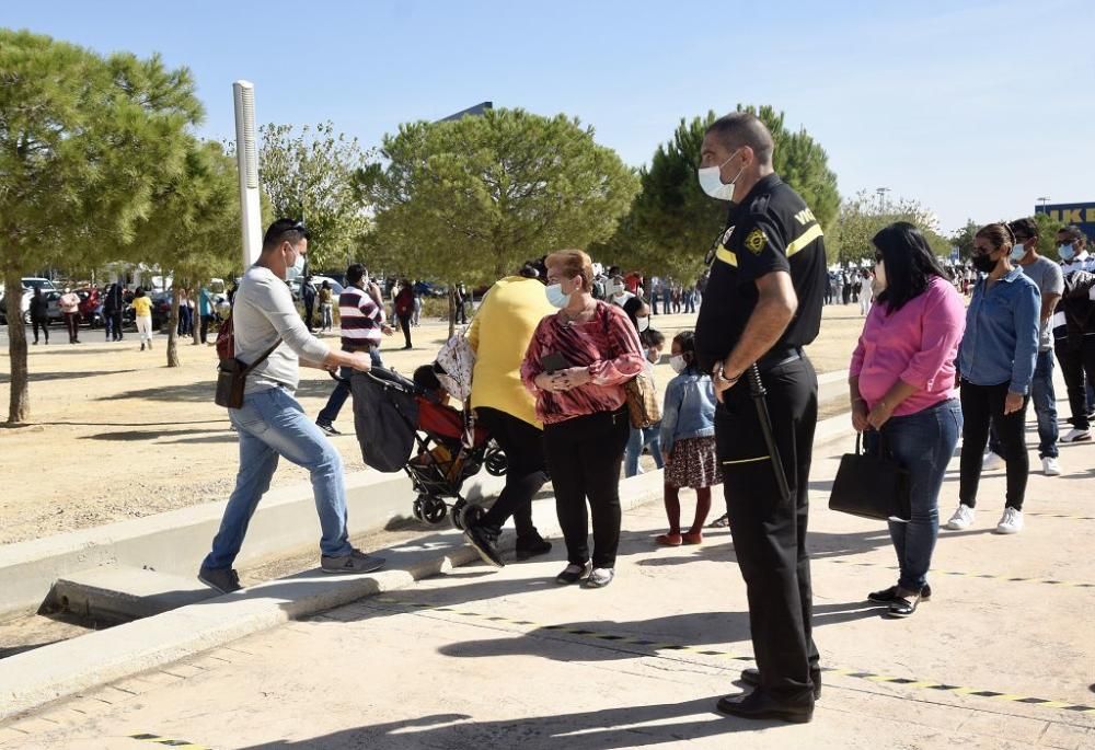 Elecciones en Bolivia: los residentes en Murcia votan