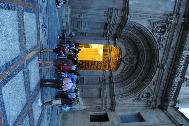 Romería de la Virgen de la Fuensanta: Salida de la Catedral