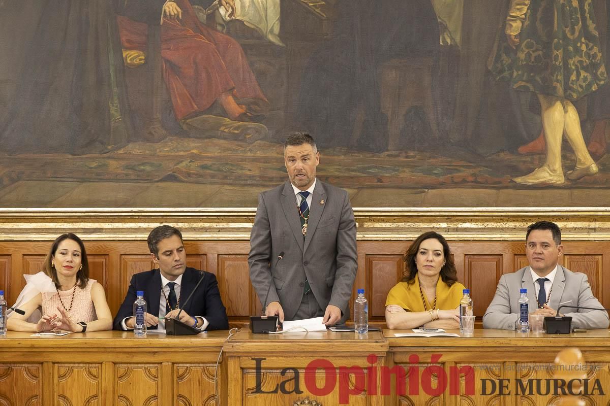 Así se ha vivido el emocionante acto del nombramiento de 'Hijo Predilecto' de Caravaca al doctor Juan Manuel Laborda