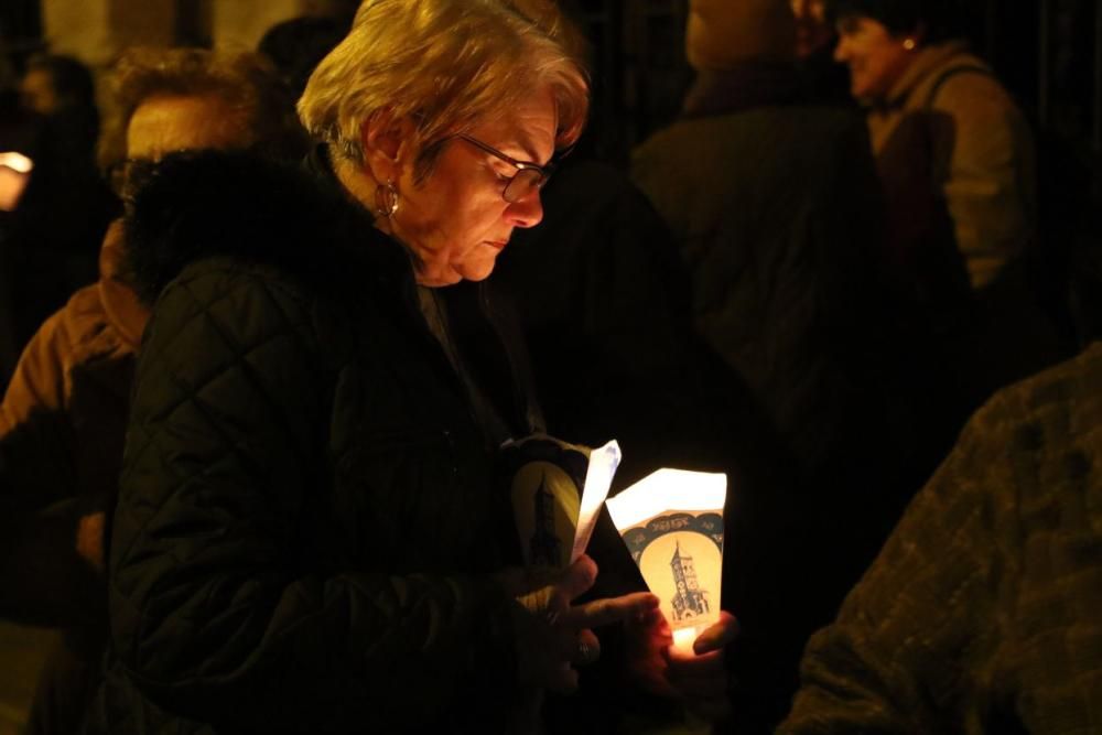 Procesión de las antorchas en Lourdes (Zamora)