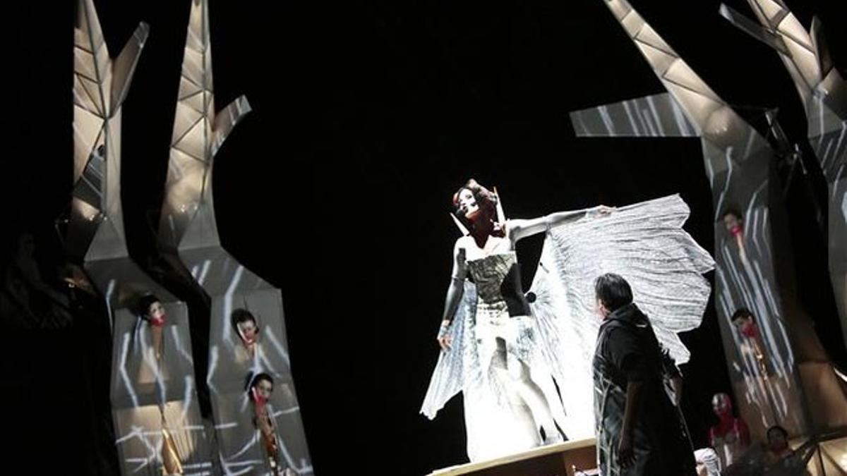 'Parsifal' dirigido escénicamente por La Fura dels Baus en la Ópera de Colonia, en marzo del 2013.