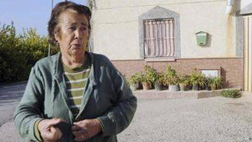 Muere una de las mujeres que fue apaleada en una huerta de Murcia