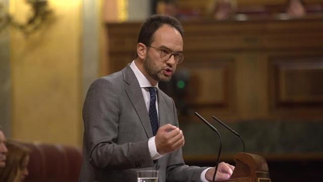Antonio Hernando, durante su intervención de este miércoles en el debate sobre los Presupuestos.