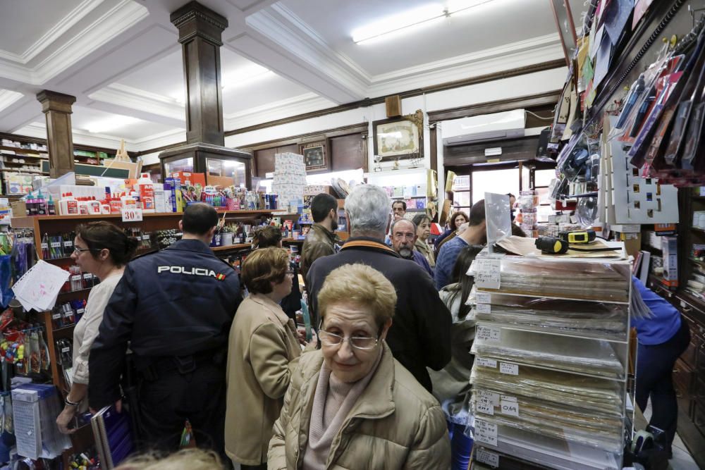 Colas en Casa Roca tras el anuncio del cierre