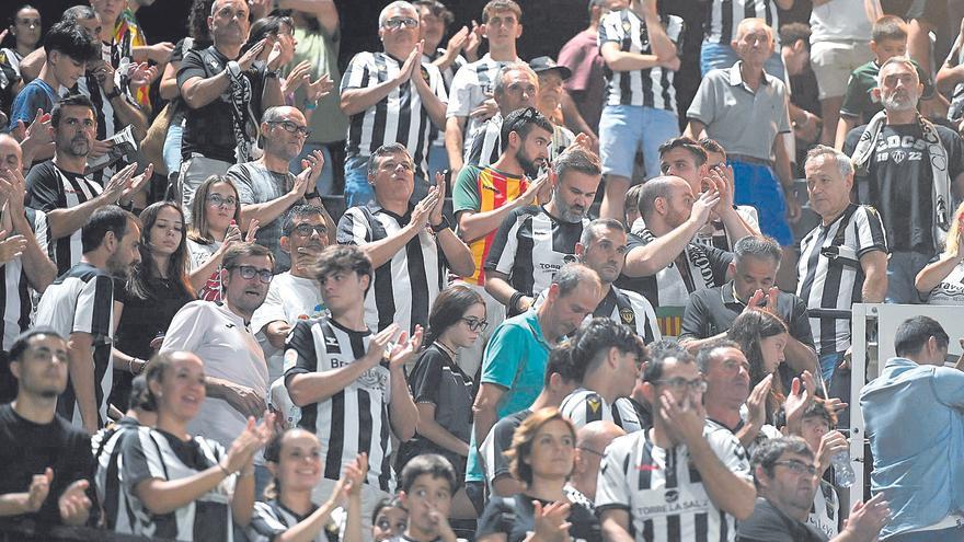 El Castellón juega, gana y llena estadios