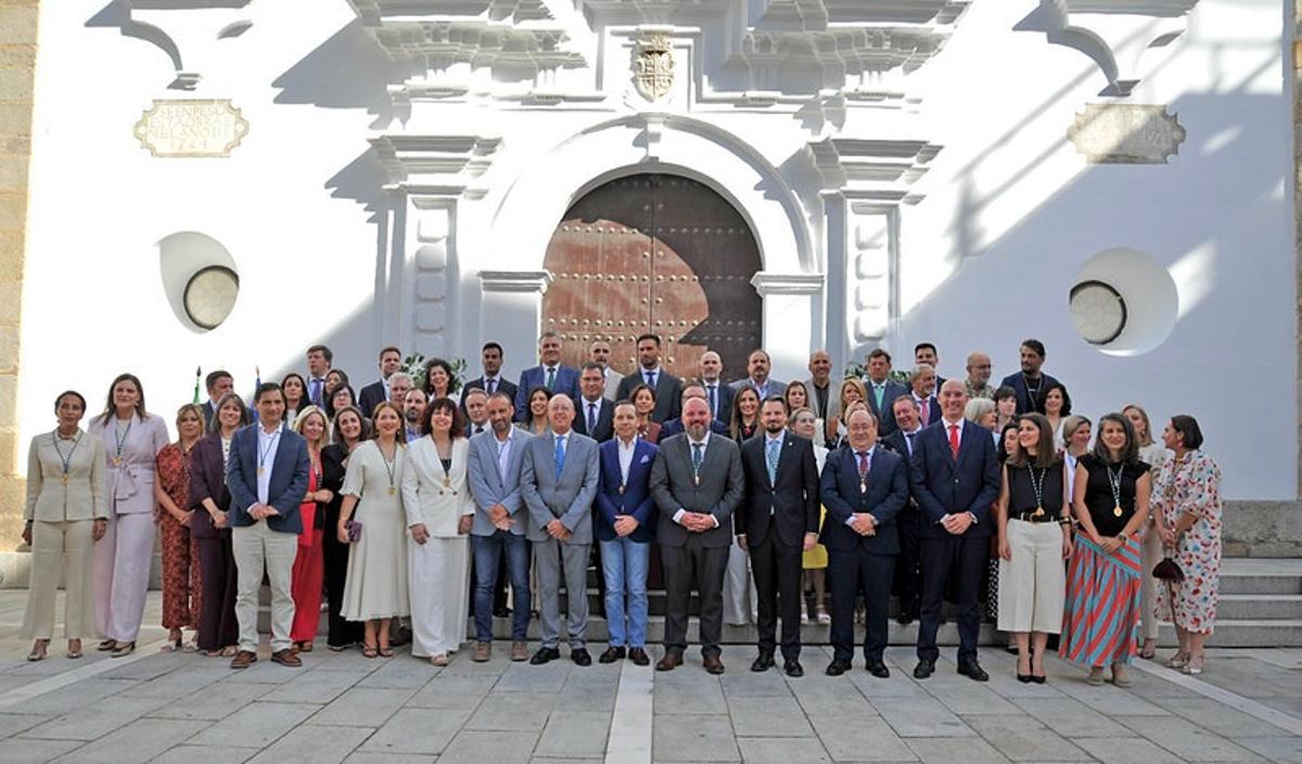 Galería | El acto por el 43 aniversario de la Asamblea de Extremadura, en imágenes