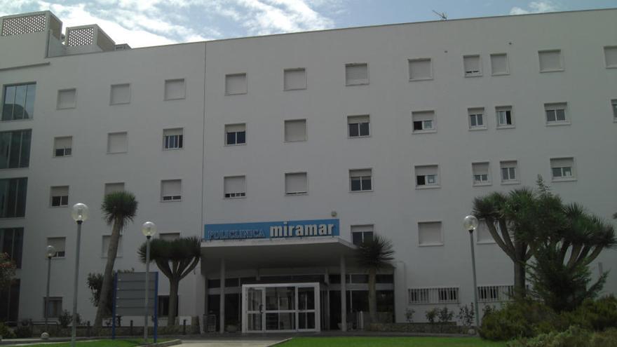 El Colegio de Médicos condena la agresión a un médico del servicio de urgencia de la Policlínica Miramar