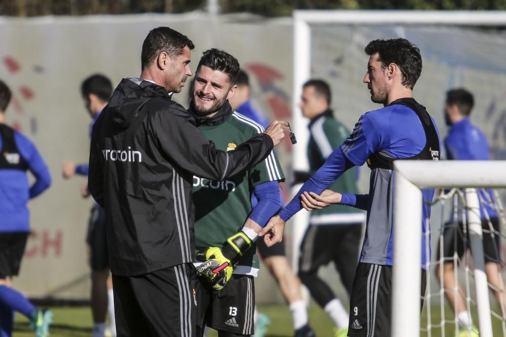 Entrenamiento del Real Oviedo en El Requexón