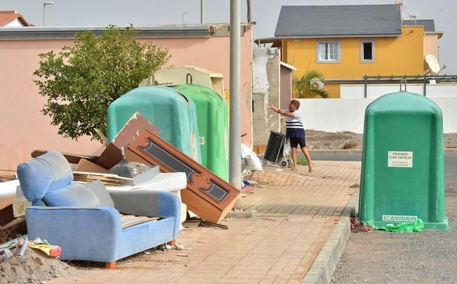 BASURA CASTILLO DEL ROMERAL