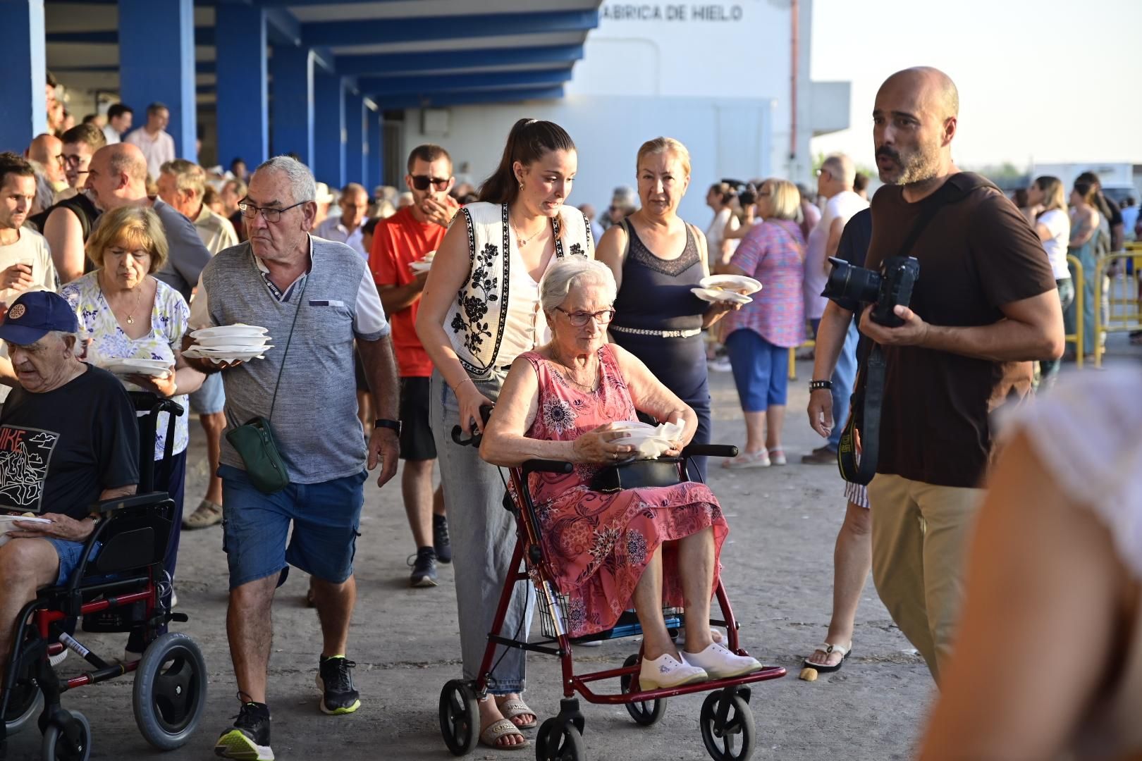 Galería | Torrà de sardinas en el Grau en Sant Pere