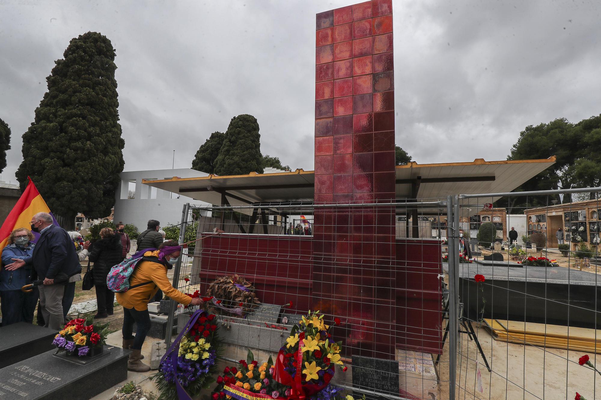 «La lucha no acaba hasta que nuestros familiares estén fuera de las fosas»