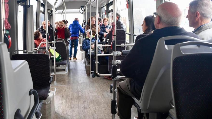 El bus entre A Coruña y Arteixo incorpora dos nuevas paradas a partir del lunes