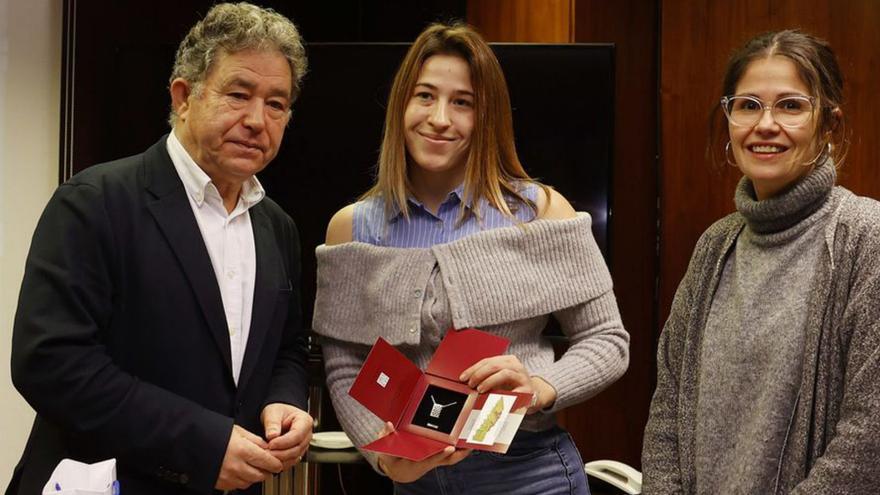 El alcalde recibe a Lydia Pérez, 19 veces campeona de España