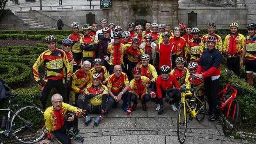 El Club Asociación Cicloturista Ourense. // Agostiño Iglesias