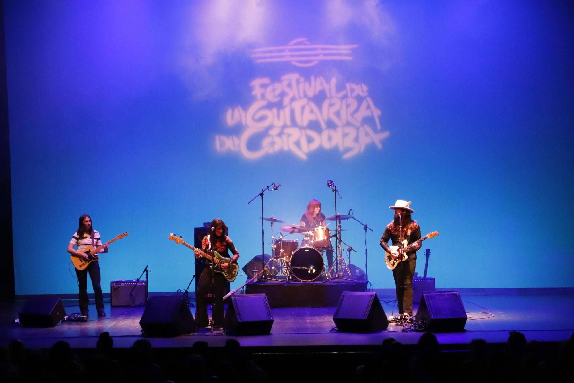 Danielle Nicole Band emociona en el Festival de la Guitarra