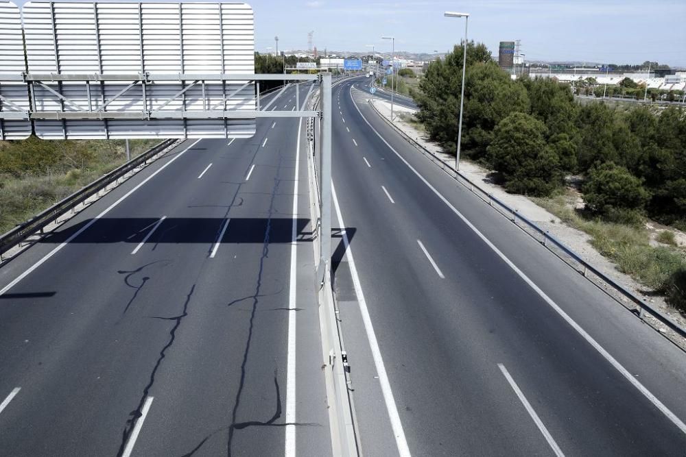 Carreteras vacías en Murcia. 15 de marzo