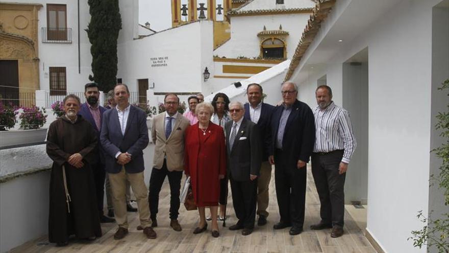 La Paz presenta la renovación de su casa de hermandad