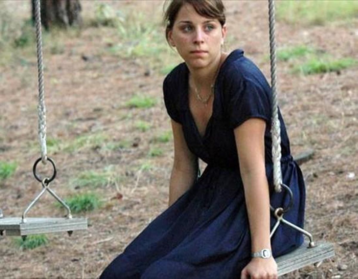 L’actriu Nausicaa Bonnín protagonitza el film de Mar Coll ’Tres dies amb la família’. L’actriu Nausicaa Bonnín protagonitza el film de Mar Coll ’Tres dies amb la família’.