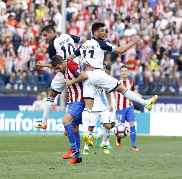 El Dépor cae por la mínima en el Calderón