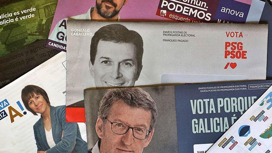 Propaganda electoral que enviaron los partidos.