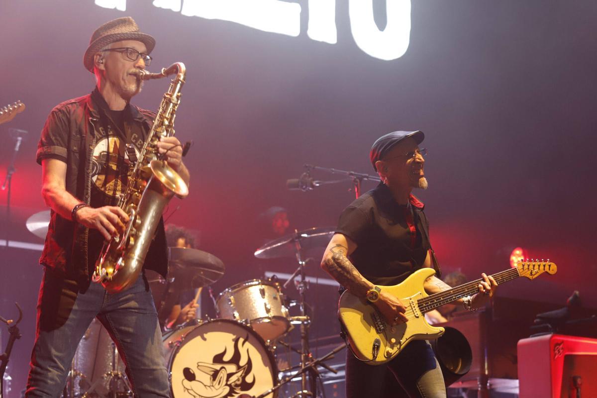 El concierto de Fito y los Fitipaldis, en imágenes