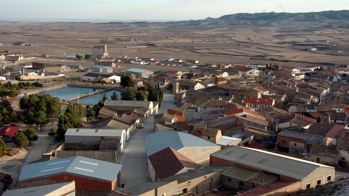 Vista de Castejon de Monegros desde su castillo.