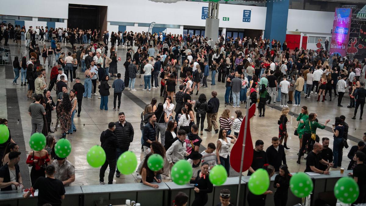 Ambiente en "el tardeo más grande de la historia"