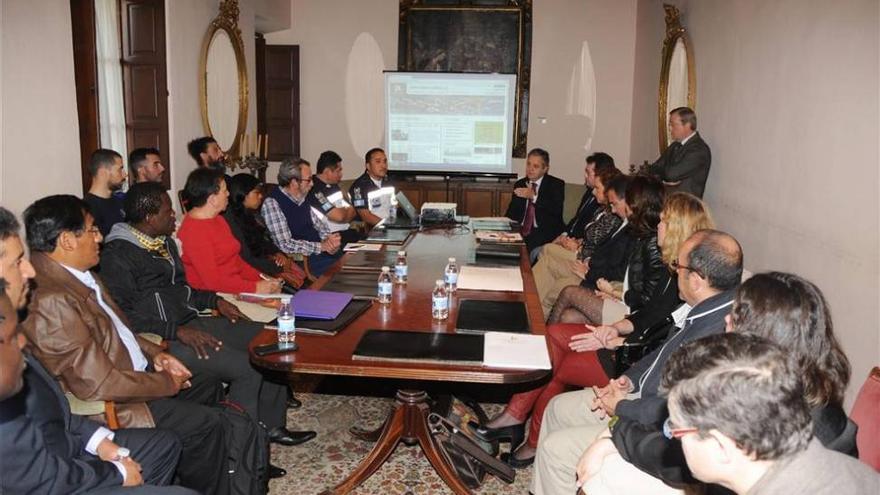 Siete profesionales de Guatemala, Perú y Camerún realizan pasantías en la Diputación
