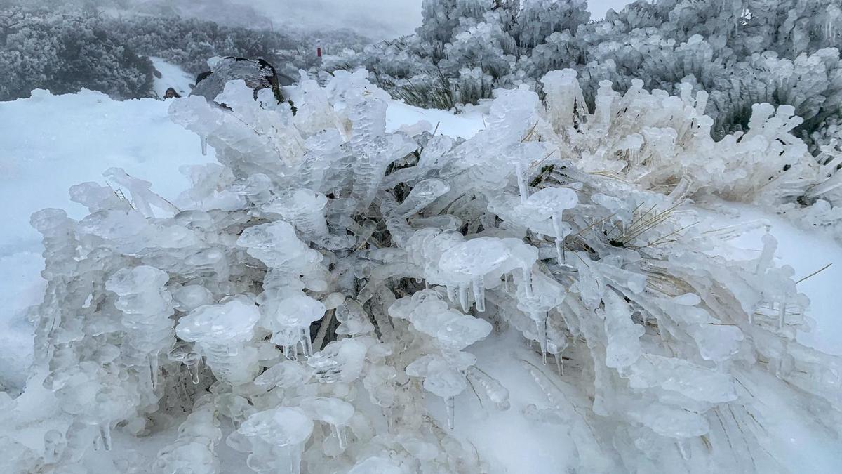 La nieve sigue presente en el Parque Nacional del Teide