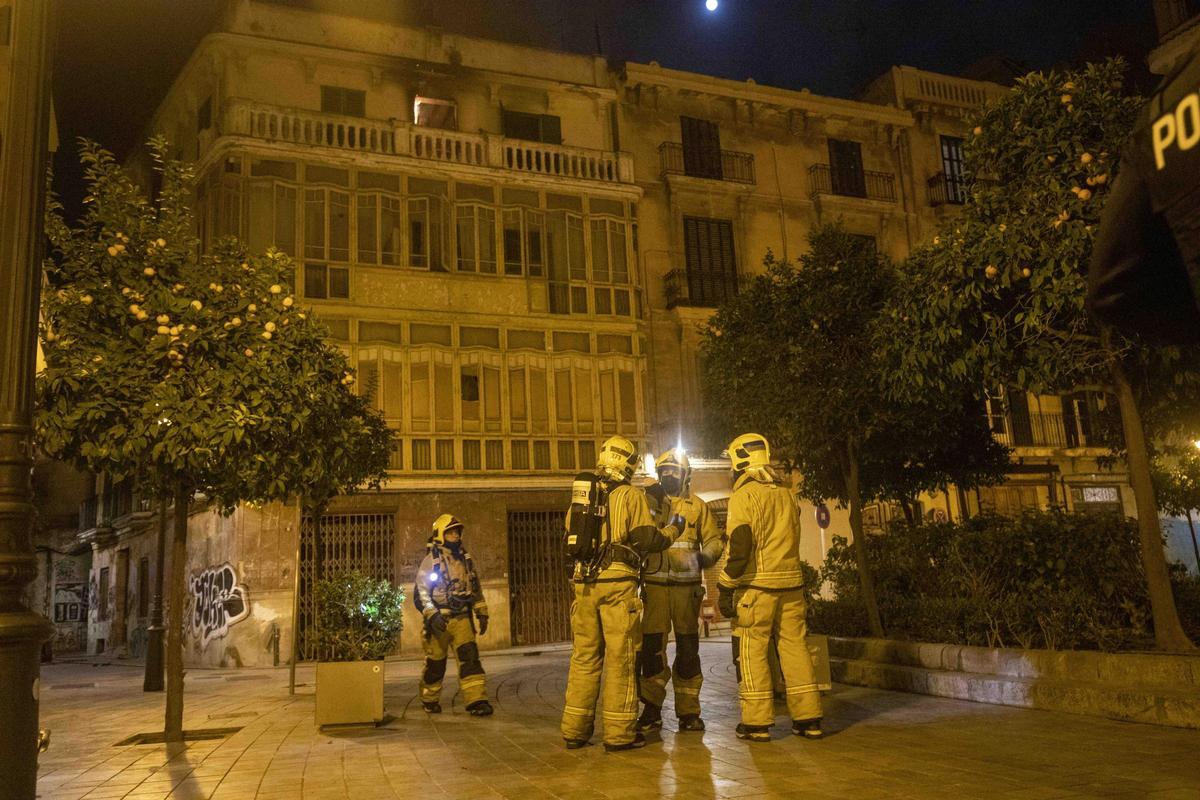 El antiguo Hotel Perú sufrió un incendio en 2022.