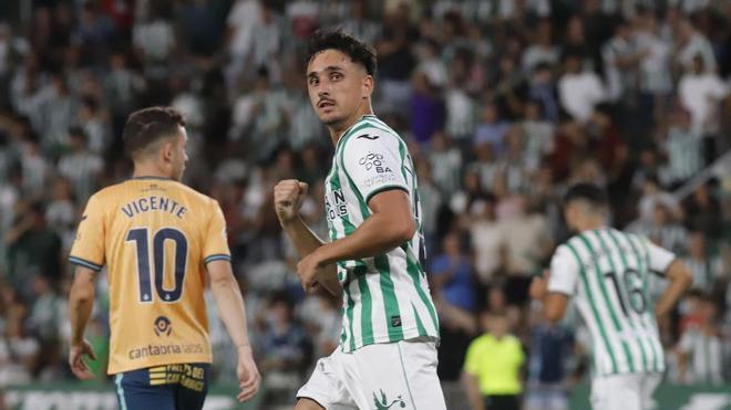 El Córdoba CF traspasa a Ignasi Vilarrasa al Burgos y reordena su lateral izquierdo