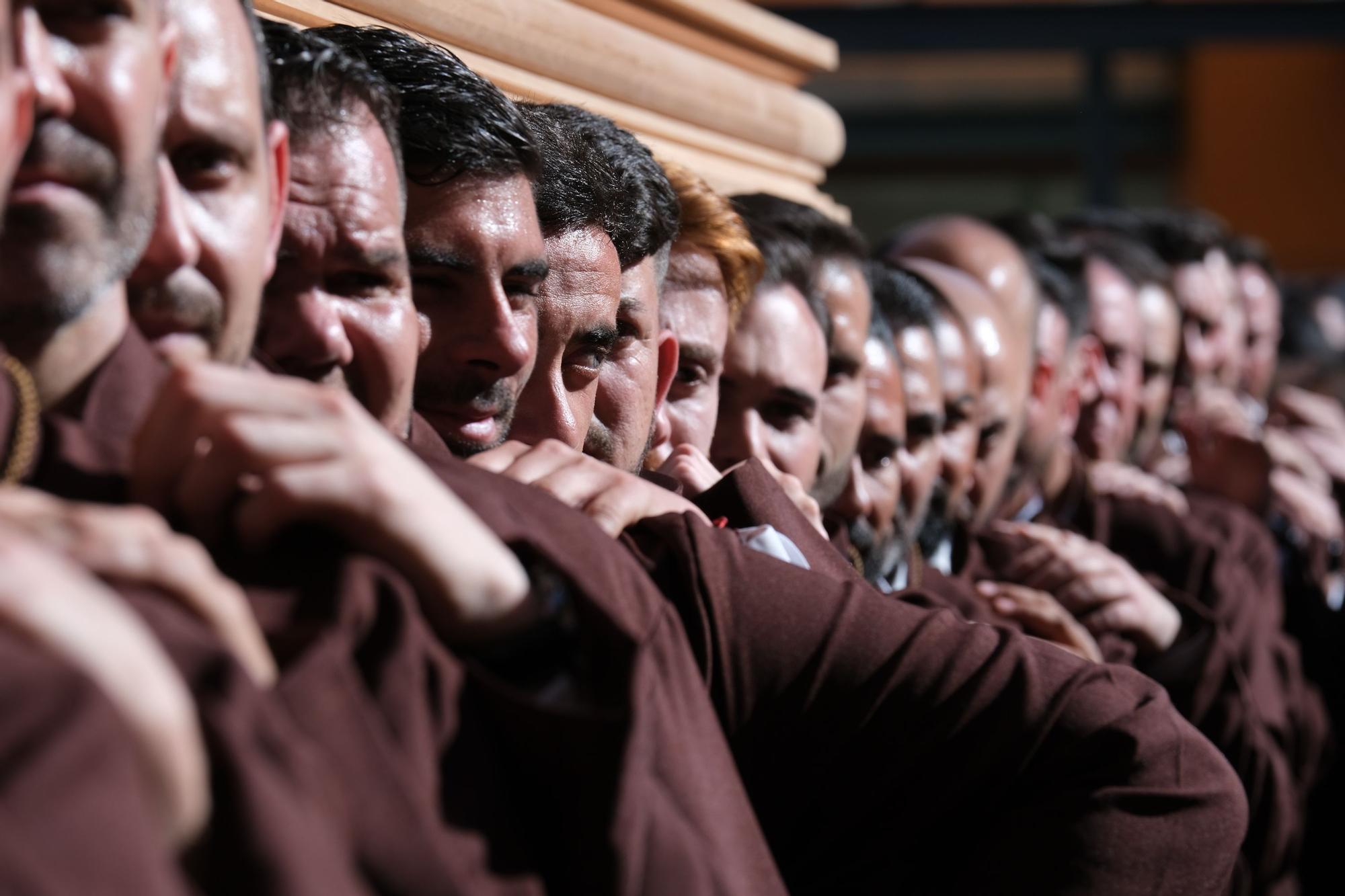 Humidad y Paciencia | Domingo de Ramos 2023