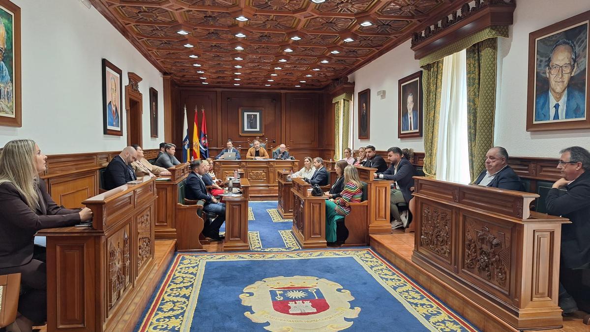 Imagen del pleno ordinario del mes de abril celebrado ayer.