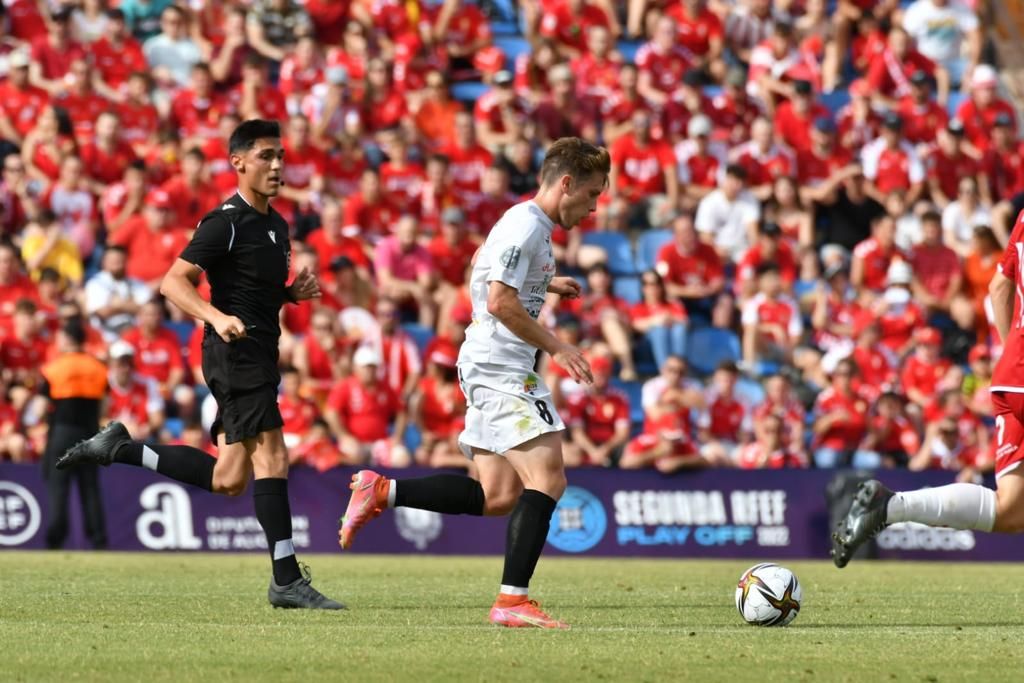 Las imágenes de la final del 'play off' de ascenso a Primera RFEF entre la Peña Deportiva y el Real Murcia