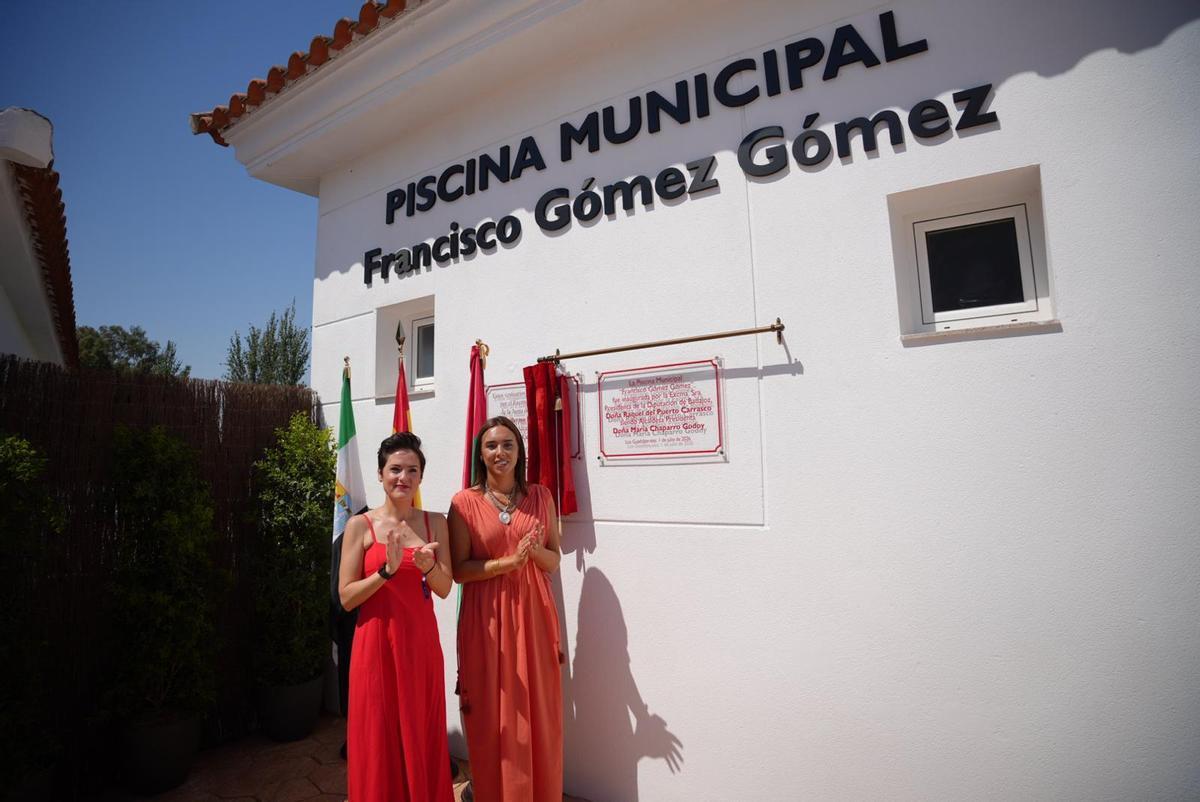 Inauguración de la piscina municipal 'Francismo Gómez Gómez'