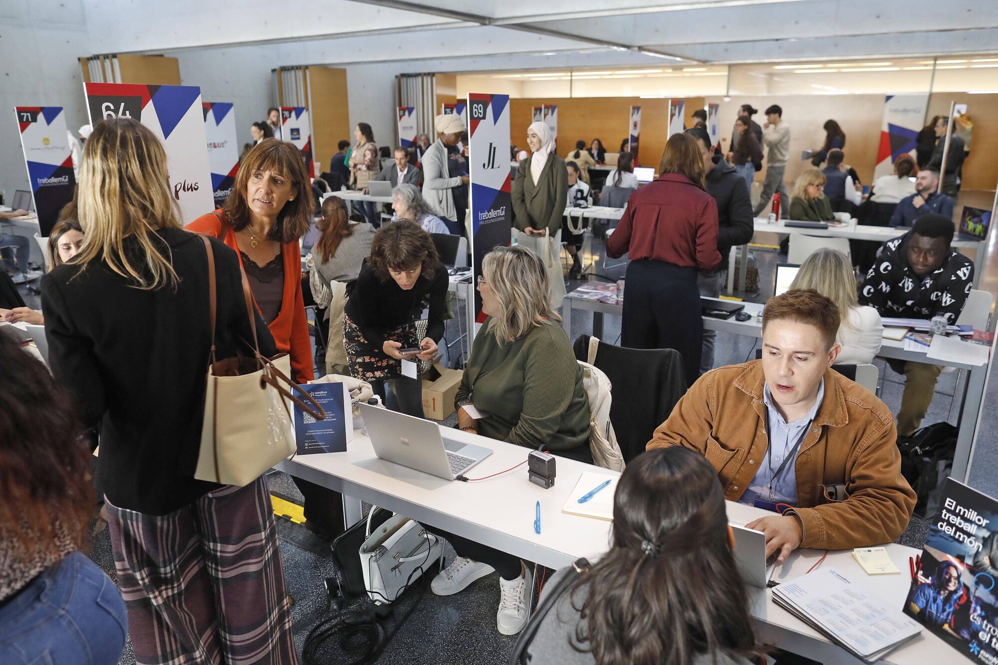 Girona. Auditori. 17a Fira ocupacio TreballemGi 2025.