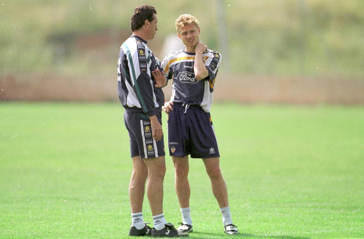 DEPORTES (COLOR)/// Entrenamiento.. Jorge Valdano, Karpin. Fútbol Equipos VCF, Entrenamientos, Entrenadores