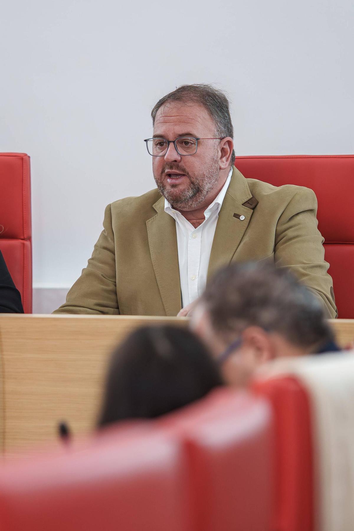 La sesión plenaria en el Ayuntamiento de Mérida se ha prolongado durante más de dos horas.