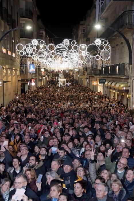 El apagado del alumbrado de la Navidad de Vigo, en imágenes. // José Lores