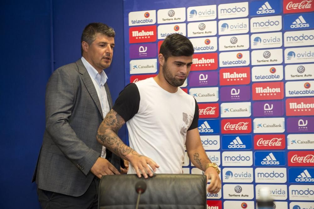 Presentación de Martín Alaníz como nuevo jugador del Real Oviedo
