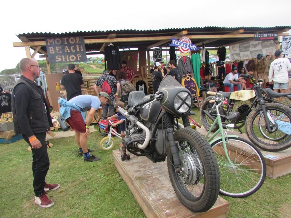 Motorbeach Fest en la playa de La Espasa