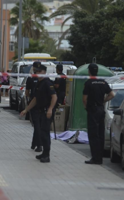 MUERTO EN EL POLIGONO DE SAN JOSE