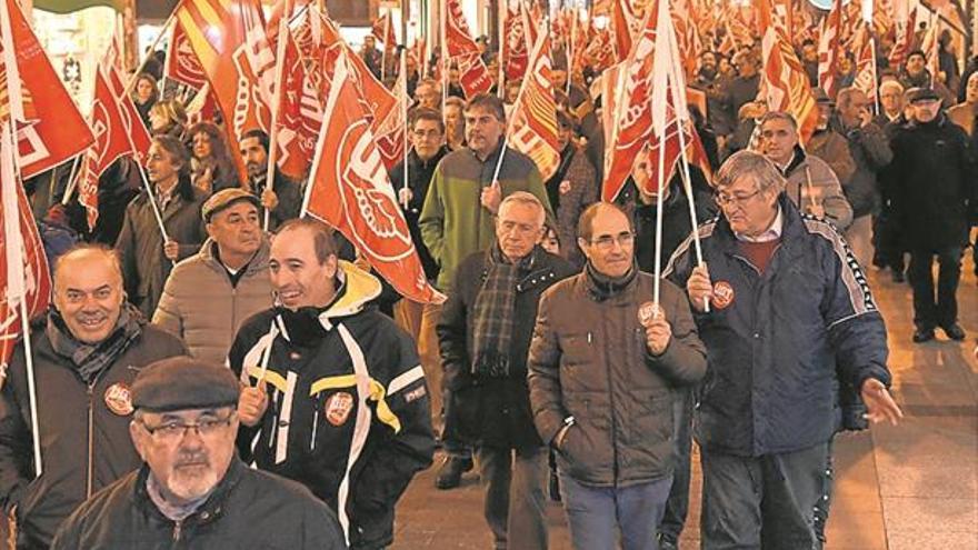 UGT y CCOO inician protestas para recuperar la política social