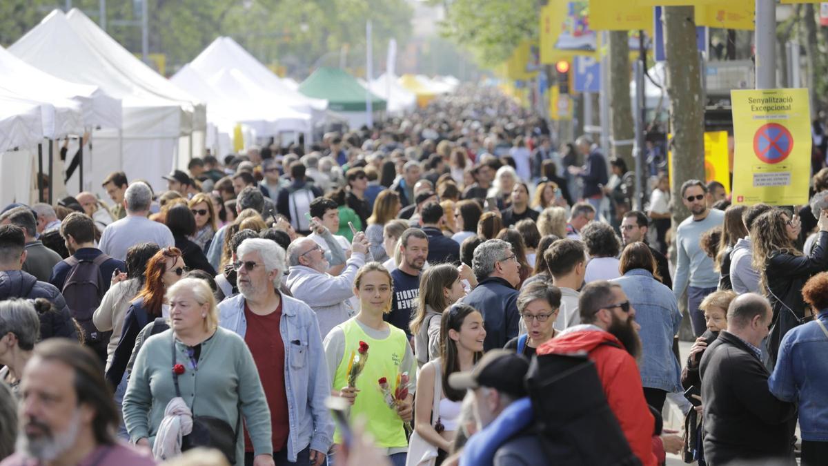 Población en Catalunya / Ricard Cugat