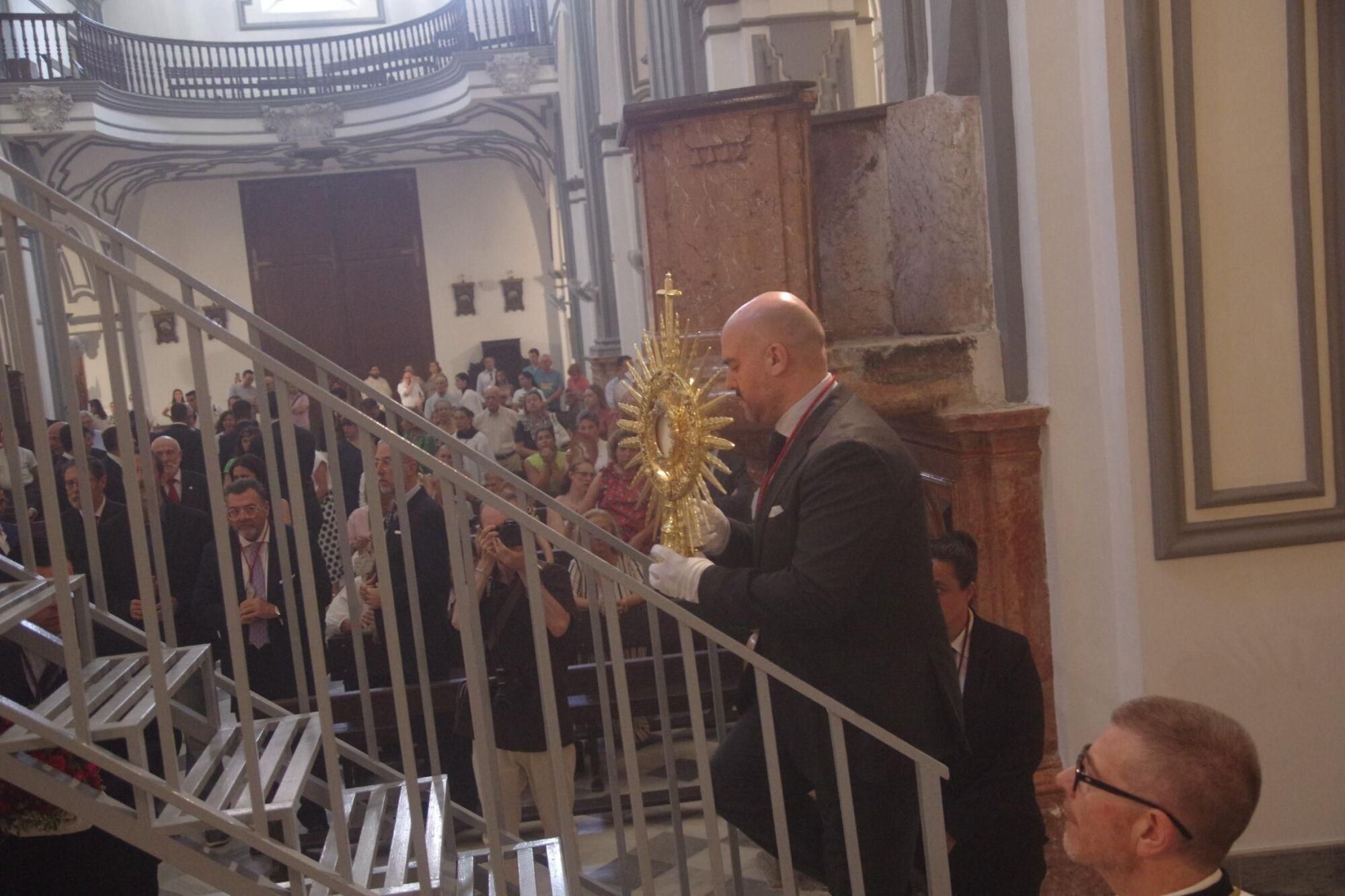 La archicofradía de los Dolores de la Parroquia de San Juan celebra, un año más, en la semana posterior a la Solemnidad del Corpus Christi, su Procesión de Minerva con Jesús Sacramentado